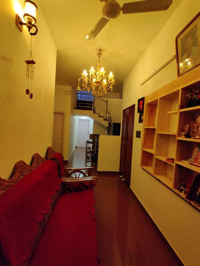Calvin'S Inn Kochi Exterior photo